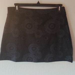 Stretchy, knit skort